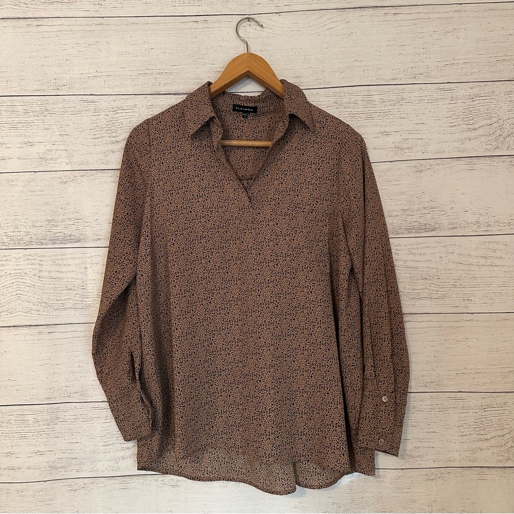 Pleione Spotted Dot Printed Button Up